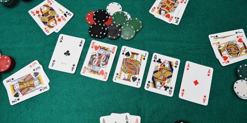 Poker VIN777 - Tựa Game Giải Trí Cá Cược Hàng Đầu Hiện Nay